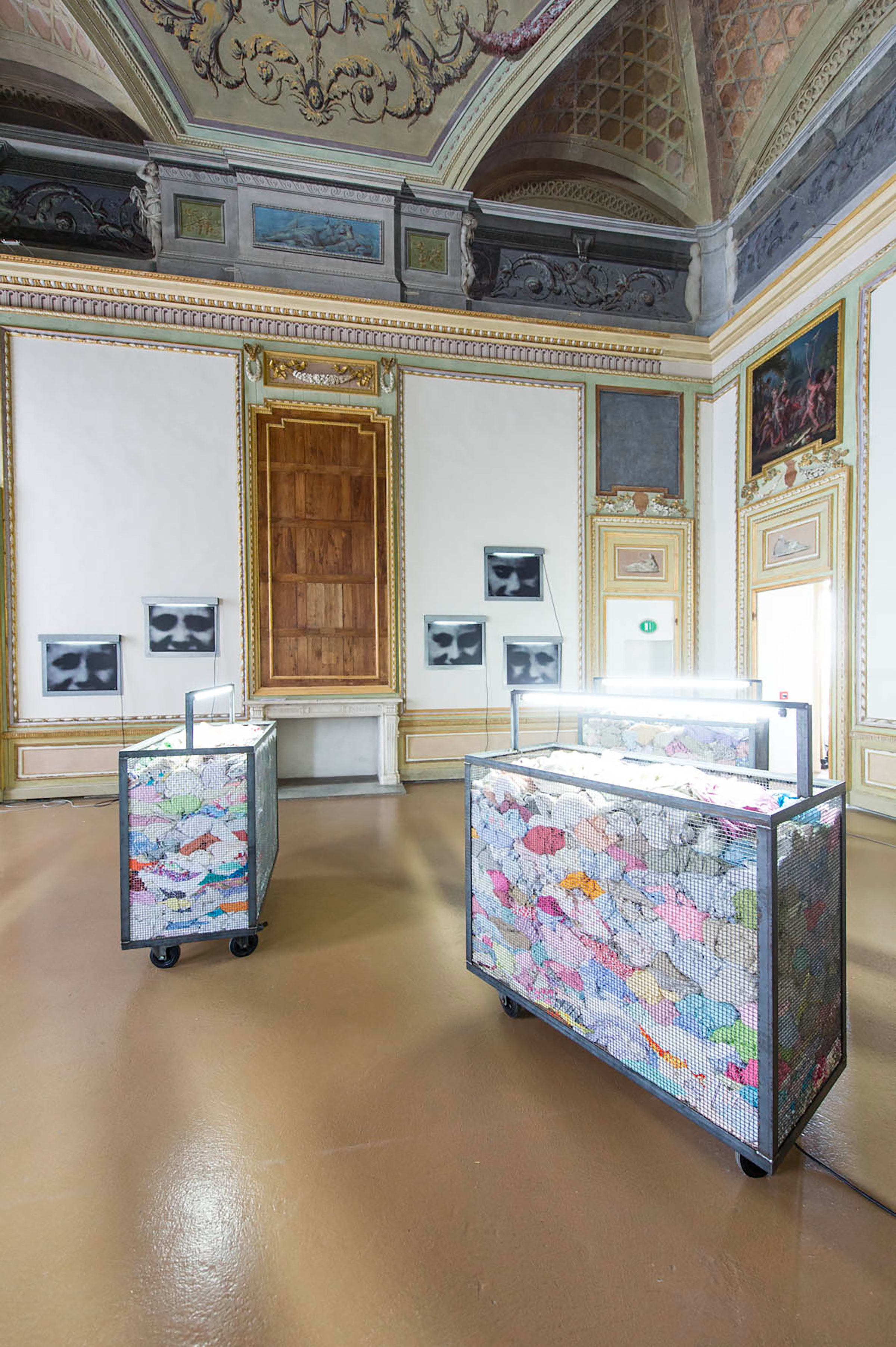 Christian Boltanski, Children, 2011, Containers, 2010